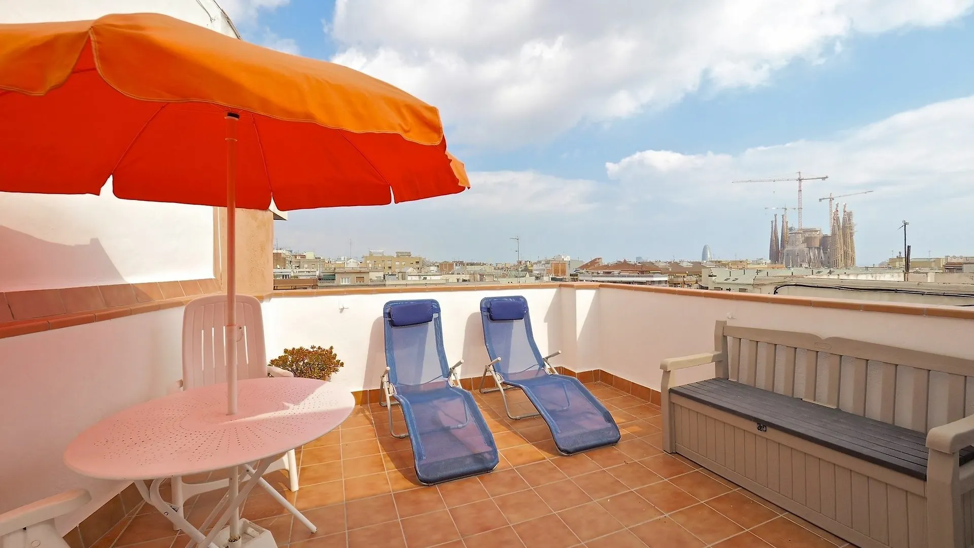 Sagrada Familia Attic Terrace Barcelona Views Apartment